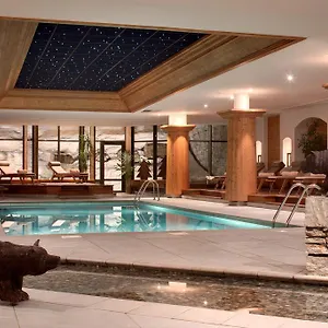 ***** Hotel Les Barmes De L'ours Francia